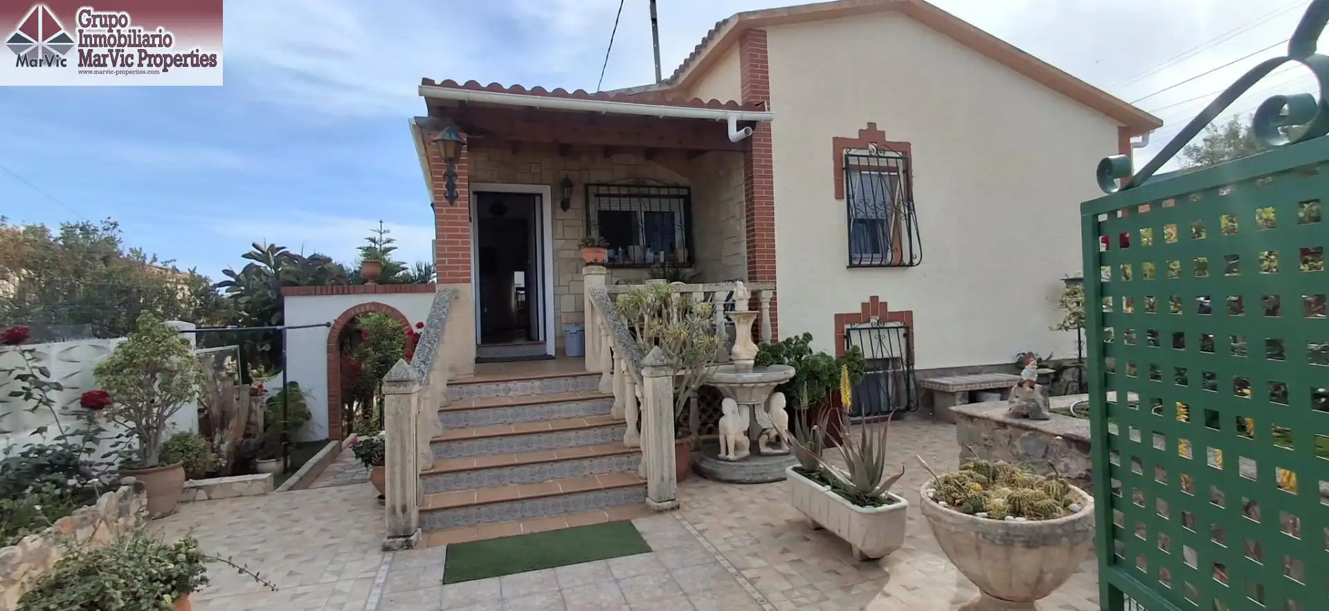 Vista exterior de Casa o xalet en venda en La Nucia