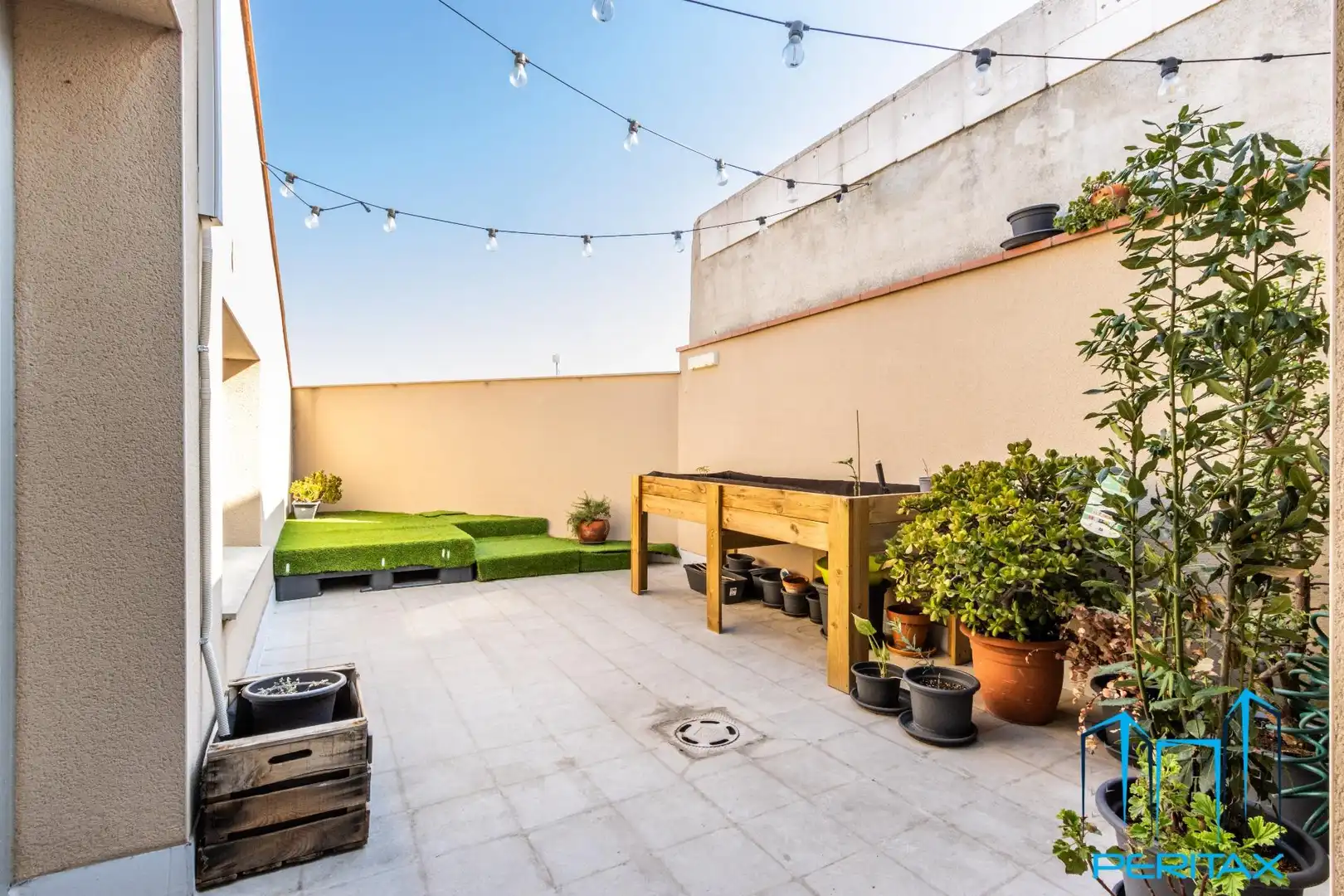 Penthouse with terrace for sale in Carrer de les Tres Creus, imagen 44