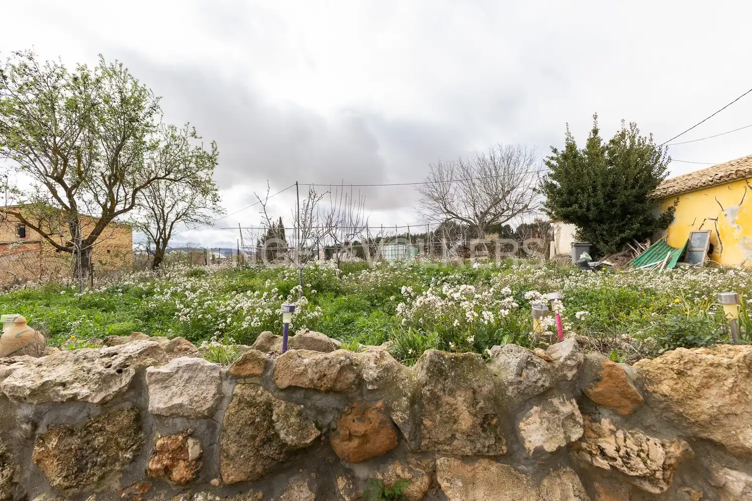 Finca rústica en venda en Requena amb Aire condicionat, Calefacció i Jardí privat