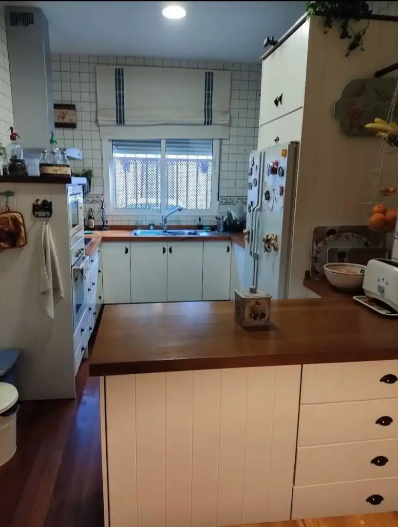 Kitchen of Houses for sale in Sevilla