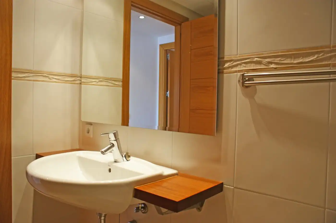 Bathroom of Flat for sale in  Palma de Mallorca  with Air Conditioner, Terrace and Balcony