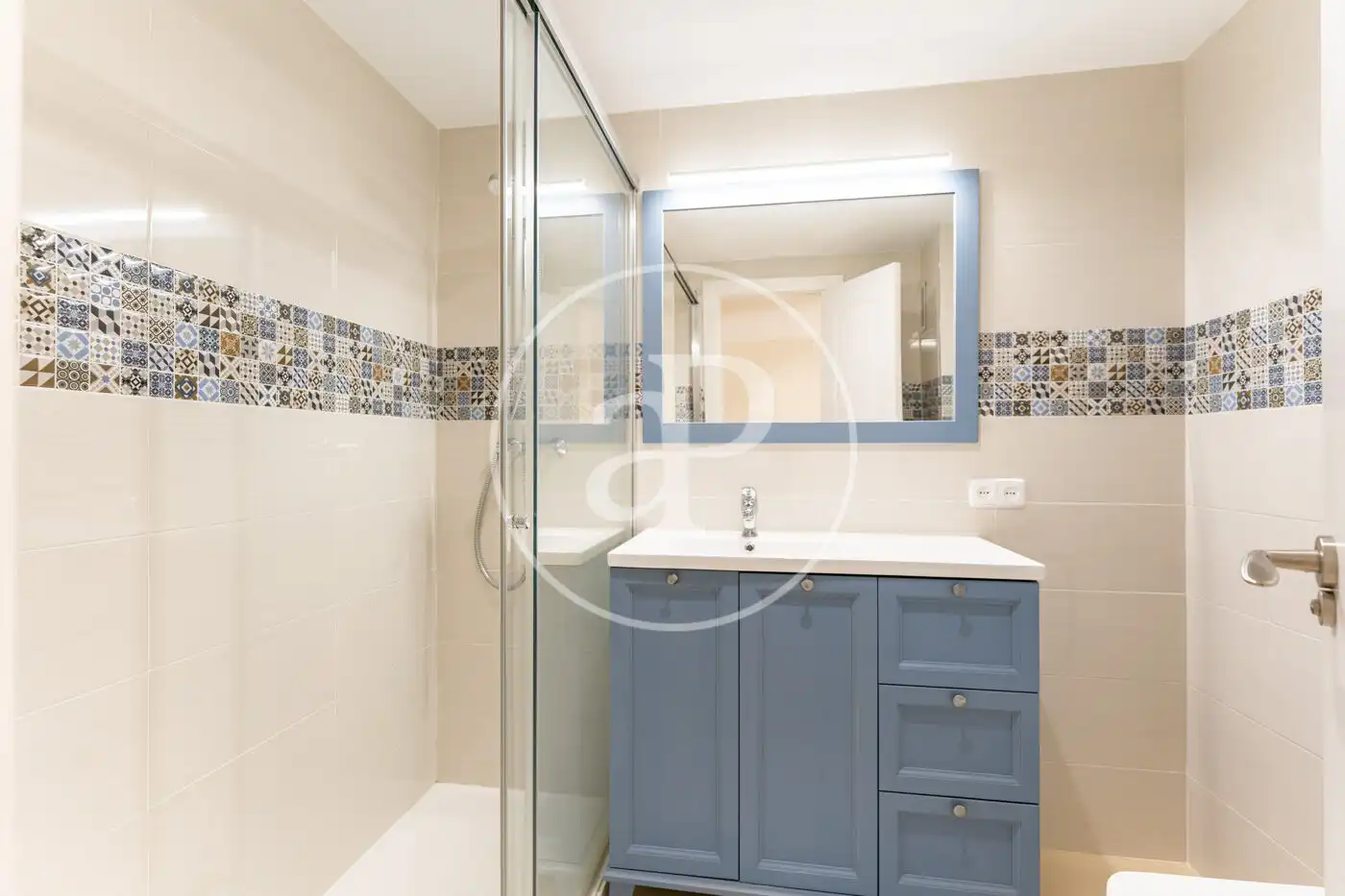 Baño de Piso en venta en  Palma de Mallorca con Aire acondicionado, Calefacción y Terraza