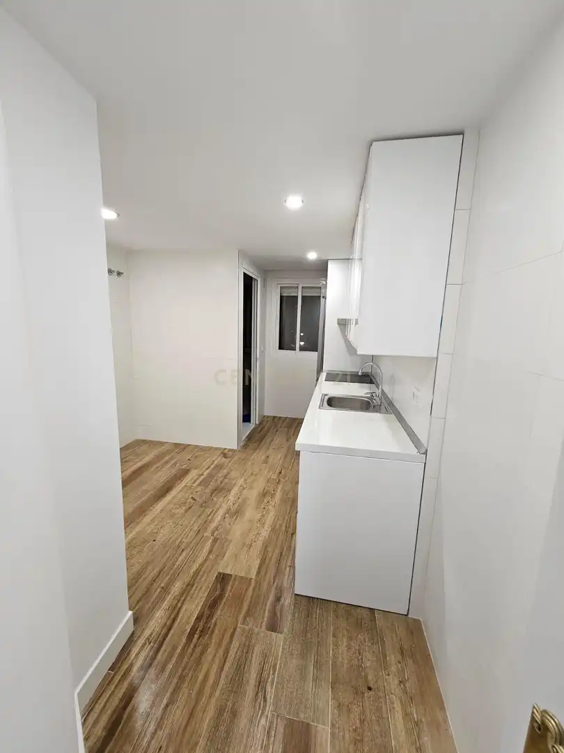 Cocina de Apartamento de alquiler en Majadahonda con Trastero, Horno y Lavadora