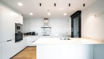 Kitchen of Single-family semi-detached for sale in Donostia - San Sebastián   with Air Conditioner, Heating and Private garden