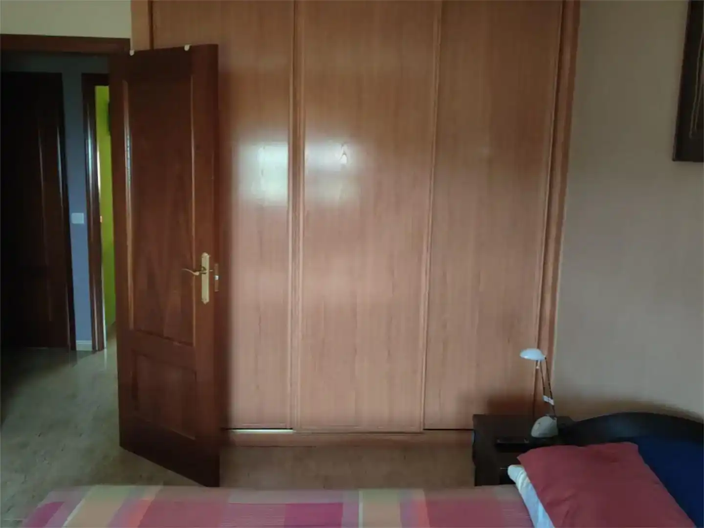 Dormitori de Casa o xalet en venda en Alcañizo amb Aire condicionat, Jardí privat i Moblat