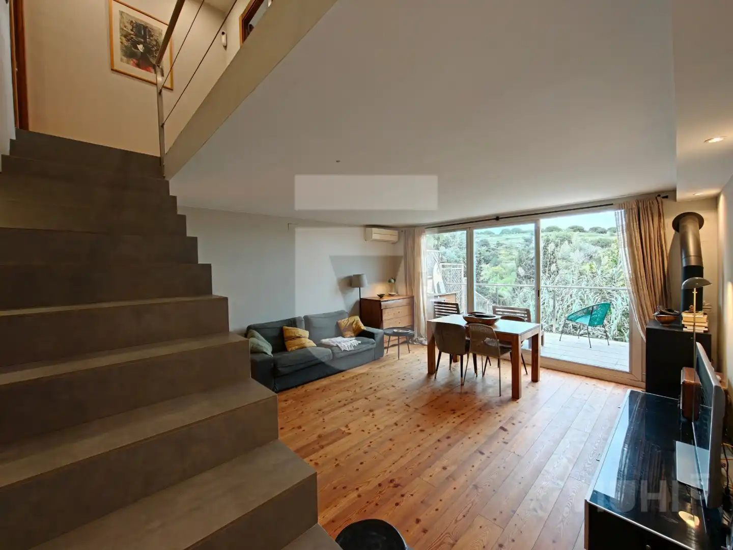 Sala de estar de Casa adosada en venta en Tiana con Aire acondicionado, Jardín privado y Parquet