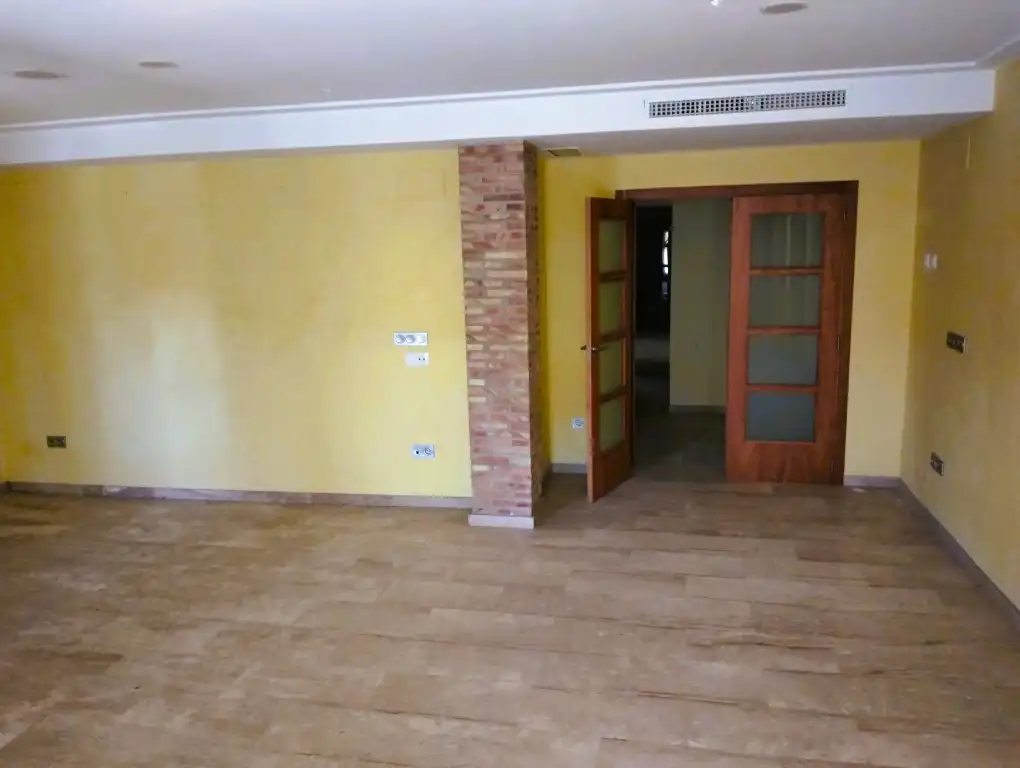 Casa adosada en venda en Llocnou d'En Fenollet amb Aire condicionat, Terrassa i Traster