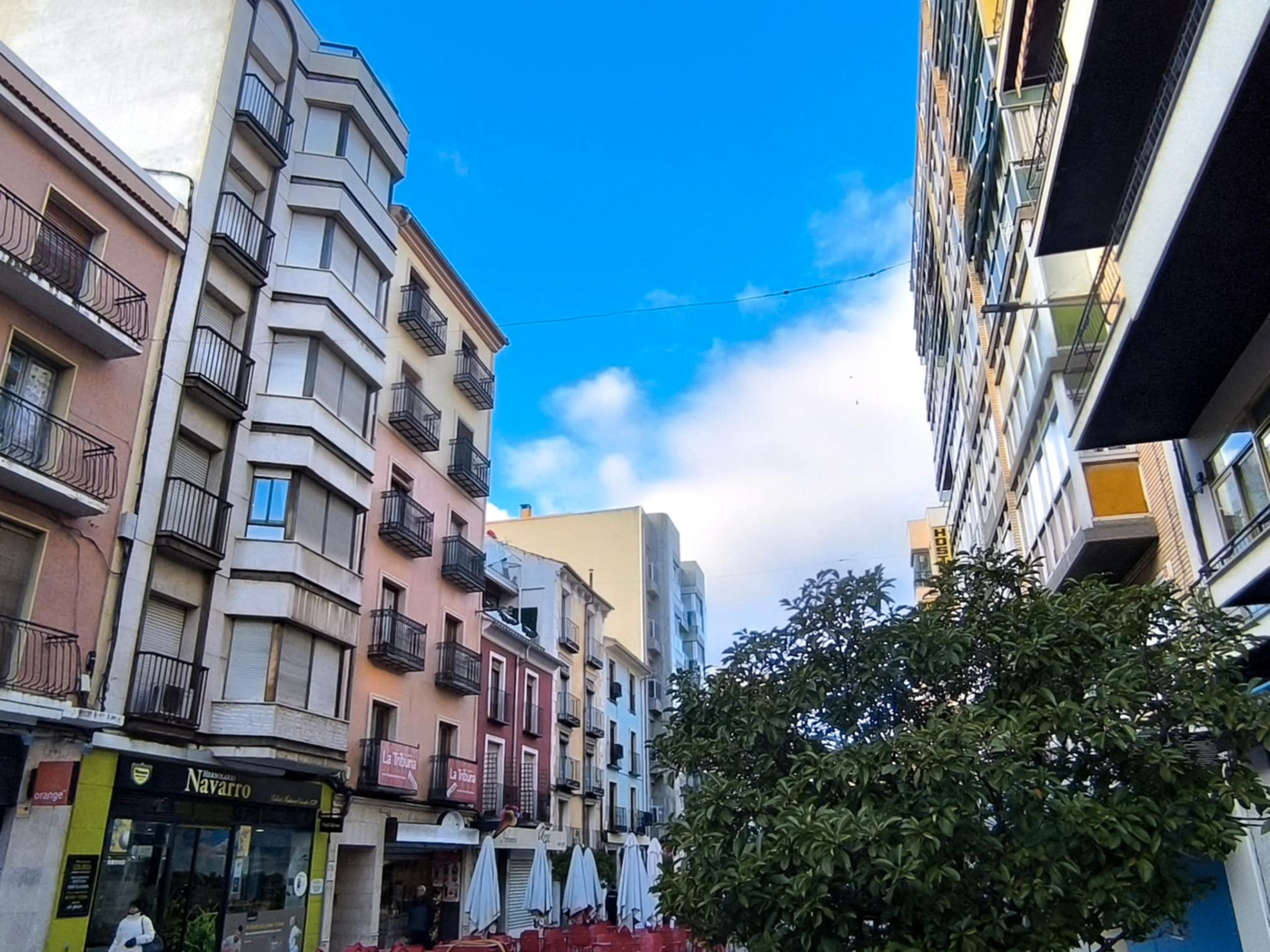 Vista exterior de Pis en venda en Cuenca Capital amb Calefacció, Moblat i Balcó