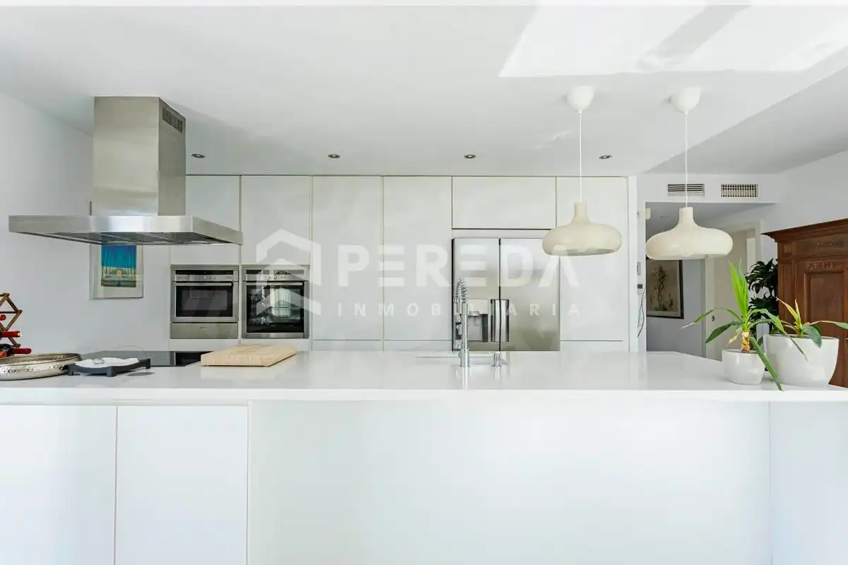 Cocina de Ático en venta en Roquetas de Mar con Aire acondicionado, Terraza y Piscina comunitaria
