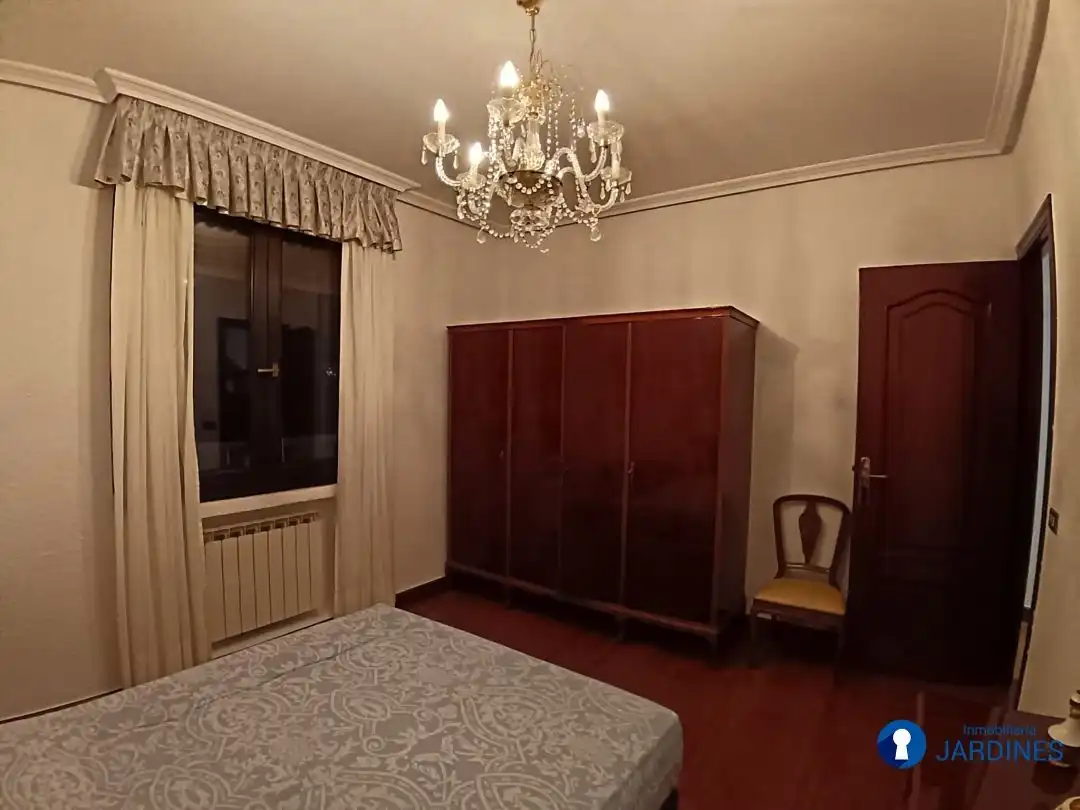 Bedroom of Flat for rent in Bilbao   with Heating