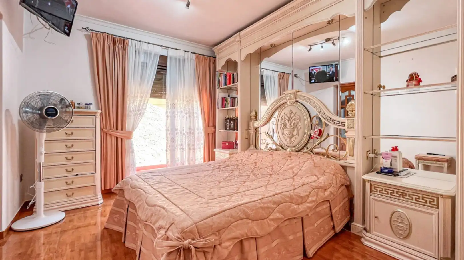 Detached house with garden for sale in Las Marinas / Les Marines, imagen 9