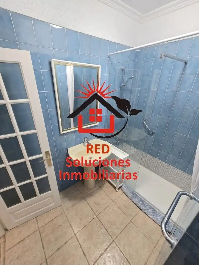 Bathroom of Flat for sale in El Rosario  with Terrace and Community pool
