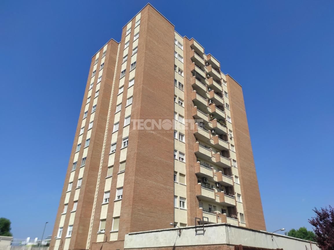 Exterior view of Flat for sale in Guadalajara Capital  with Storage room