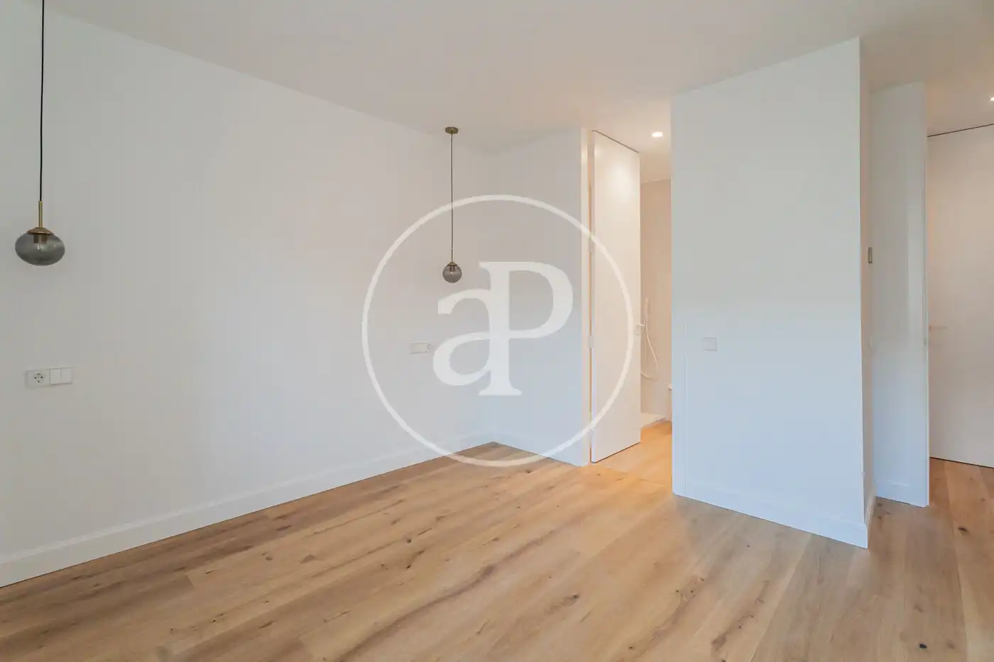 Bedroom of Flat for sale in Madrid  with Air Conditioner, Heating and Terrace