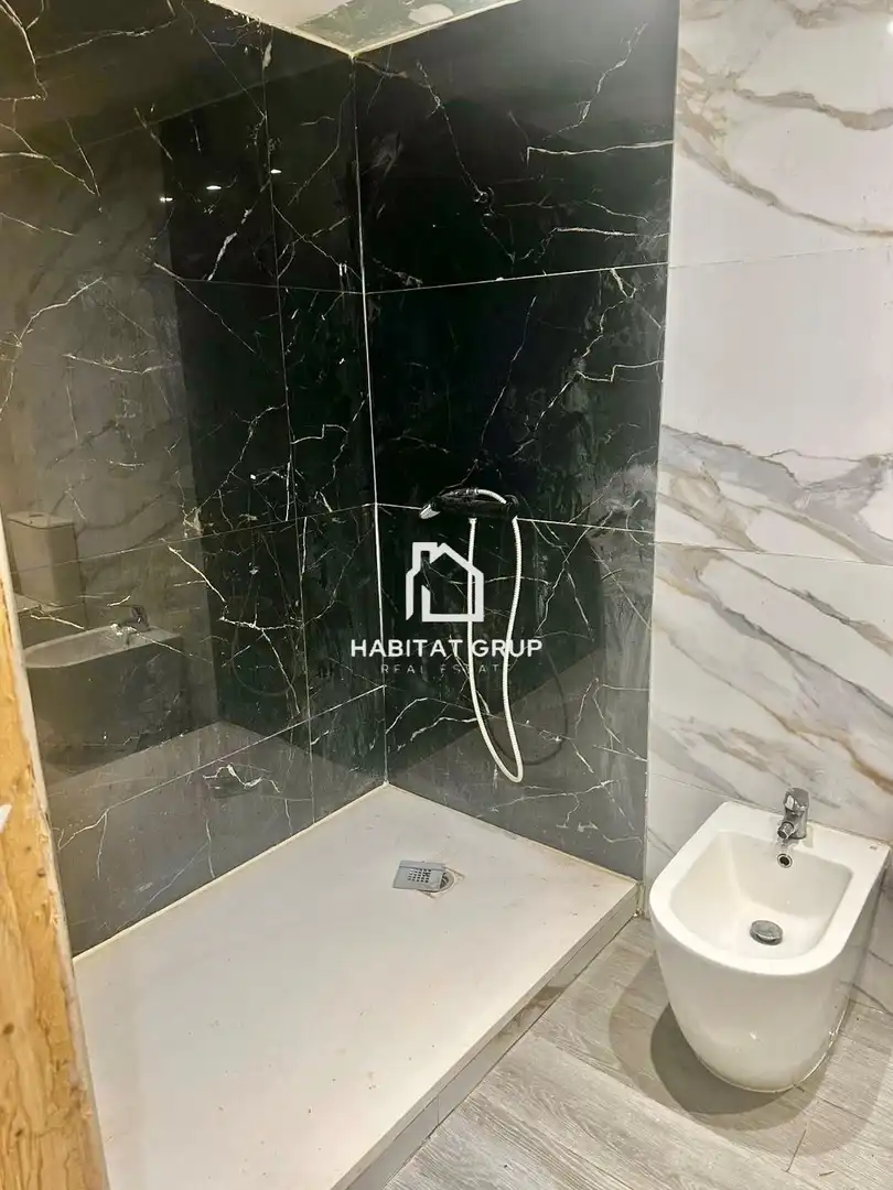Baño de Piso en venta en Lloret de Mar
