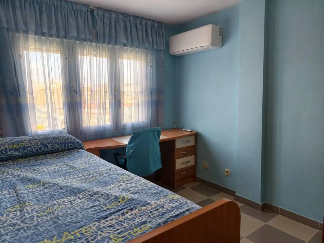 Habitación de Apartamento de alquiler en Centro