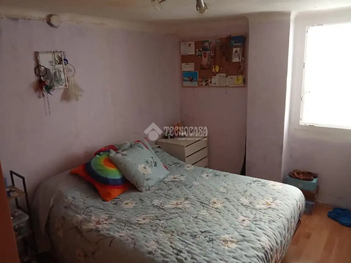 Habitación de Piso en venta en Zaragoza