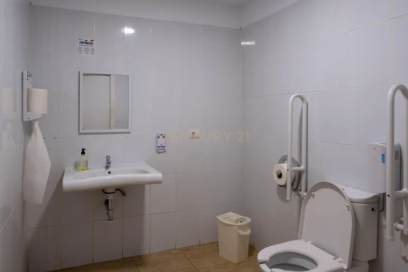 Baño de Local en venta en Granadilla de Abona