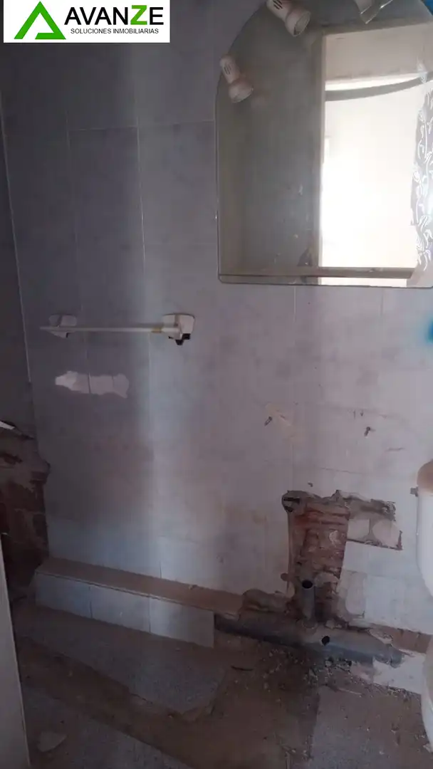 Bany de Pis en venda en Mérida amb Terrassa