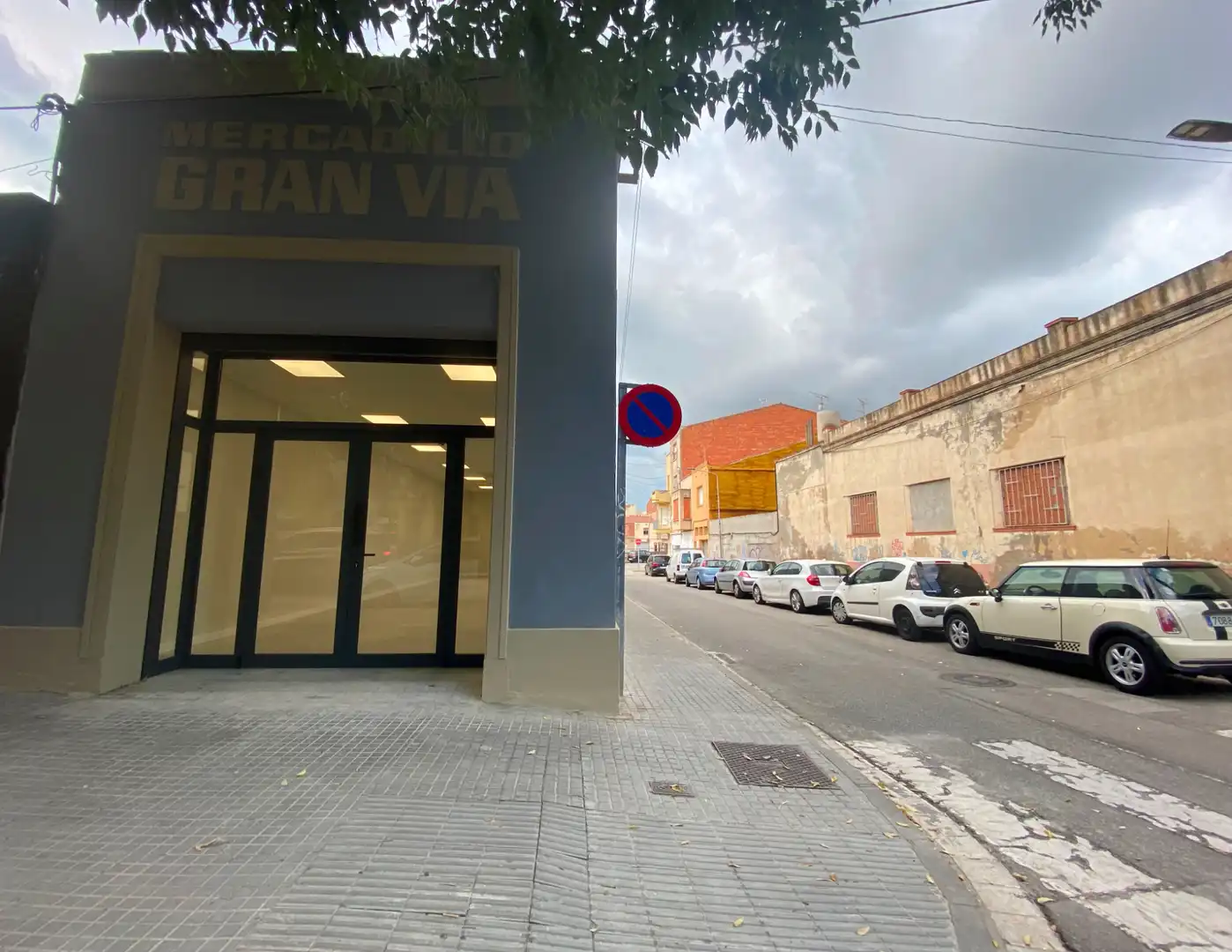 Vista exterior de Local de alquiler en Ponent