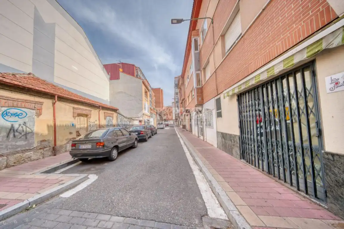 Exterior view of Buildings for sale in Valladolid