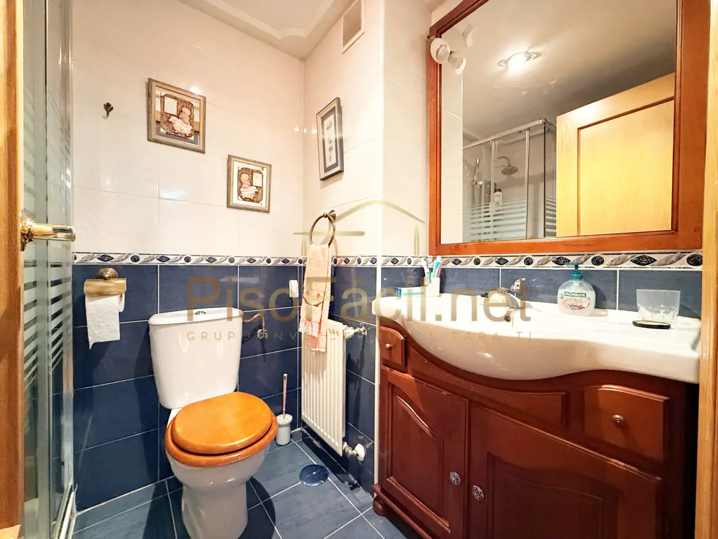 Baño de Piso en venta en Parla con Aire acondicionado, Calefacción y Parquet