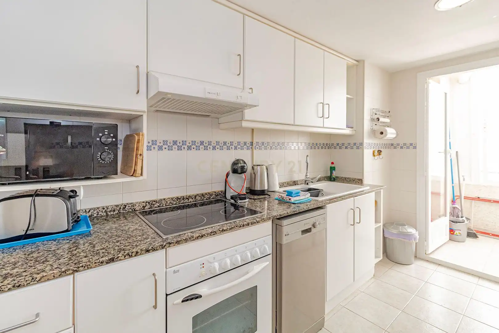 Cuina de Apartament de lloguer en Calpe / Calp amb Aire condicionat, Piscina i Rentadora