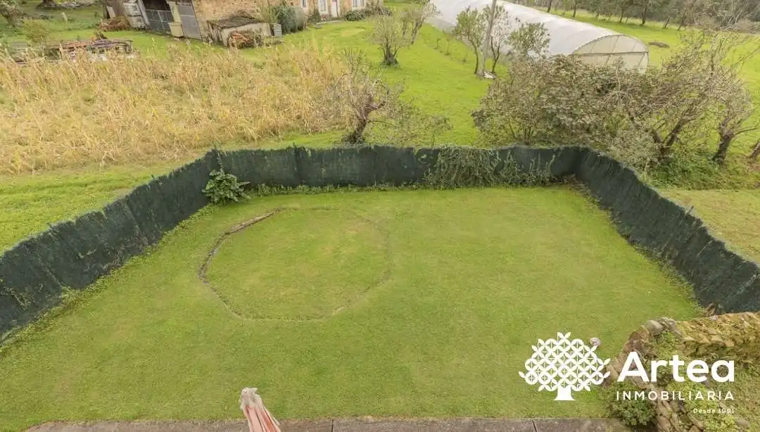 Detached homes for sale in Lezama  with Heating, Private garden and Terrace