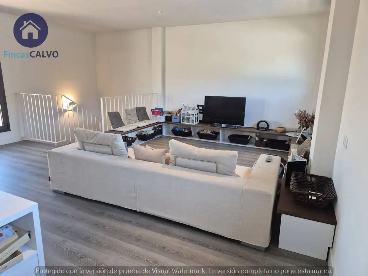 Sala d'estar de Casa adosada en venda en Sant Quirze del Vallès amb Aire condicionat, Calefacció i Jardí privat