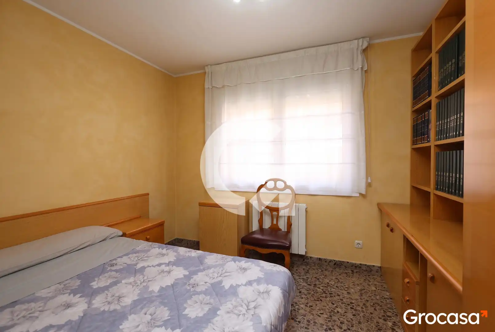 Dormitori de Casa adosada en venda en Sant Boi de Llobregat amb Aire condicionat, Calefacció i Jardí privat
