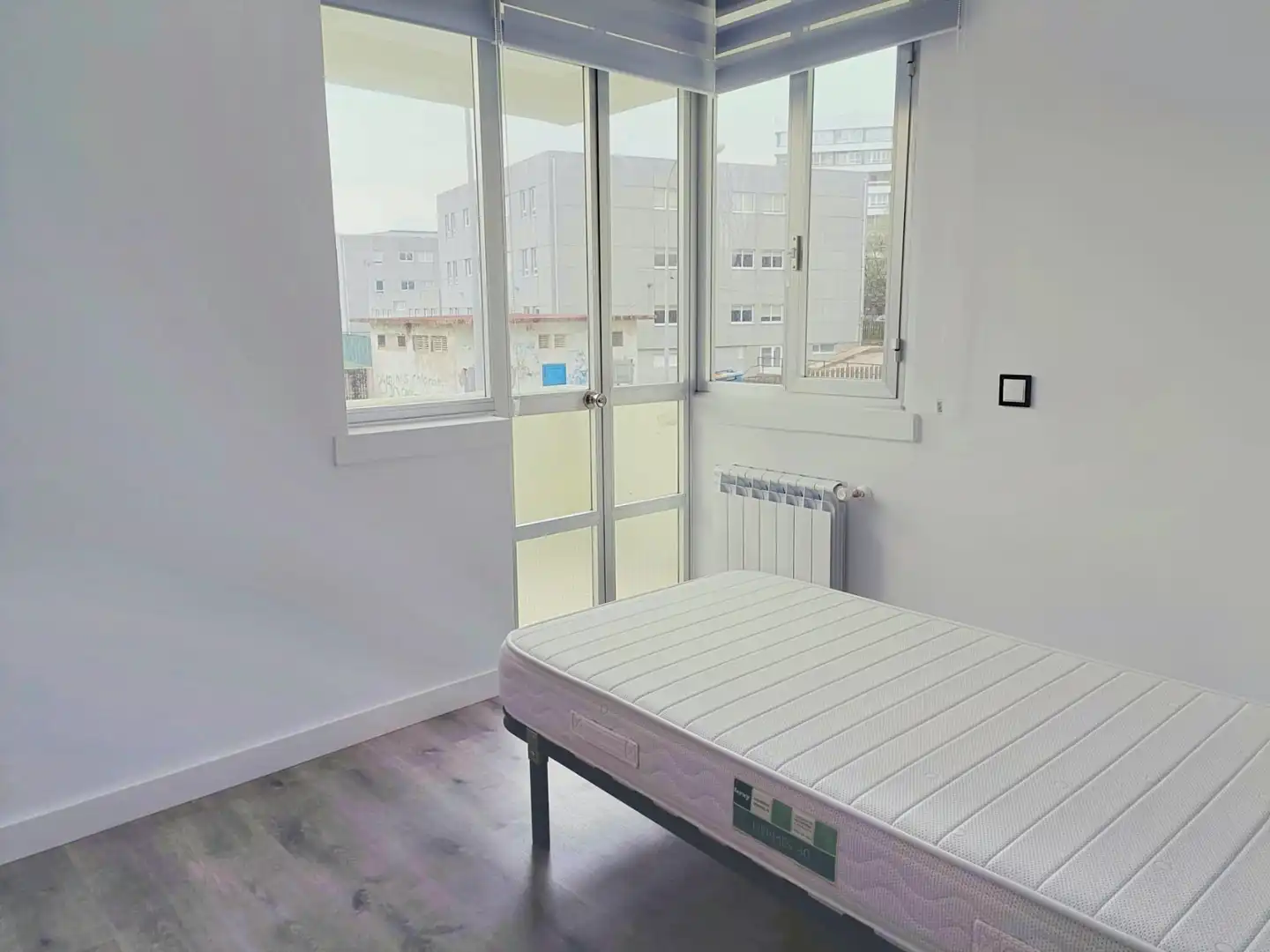 Bedroom of Flat for rent in Ferrol  with Heating, Furnished and Oven