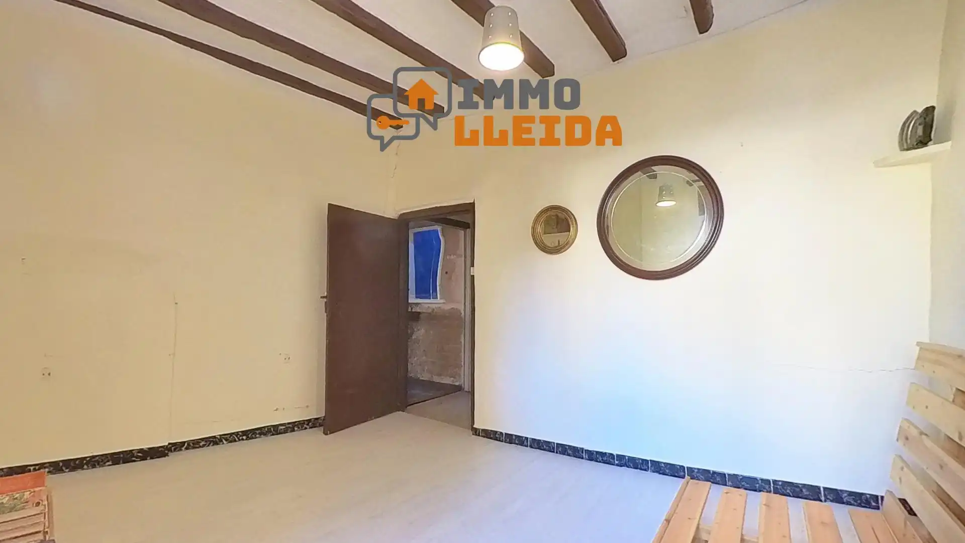Habitación de Casa adosada en venta en Granyena de les Garrigues con Calefacción y Terraza