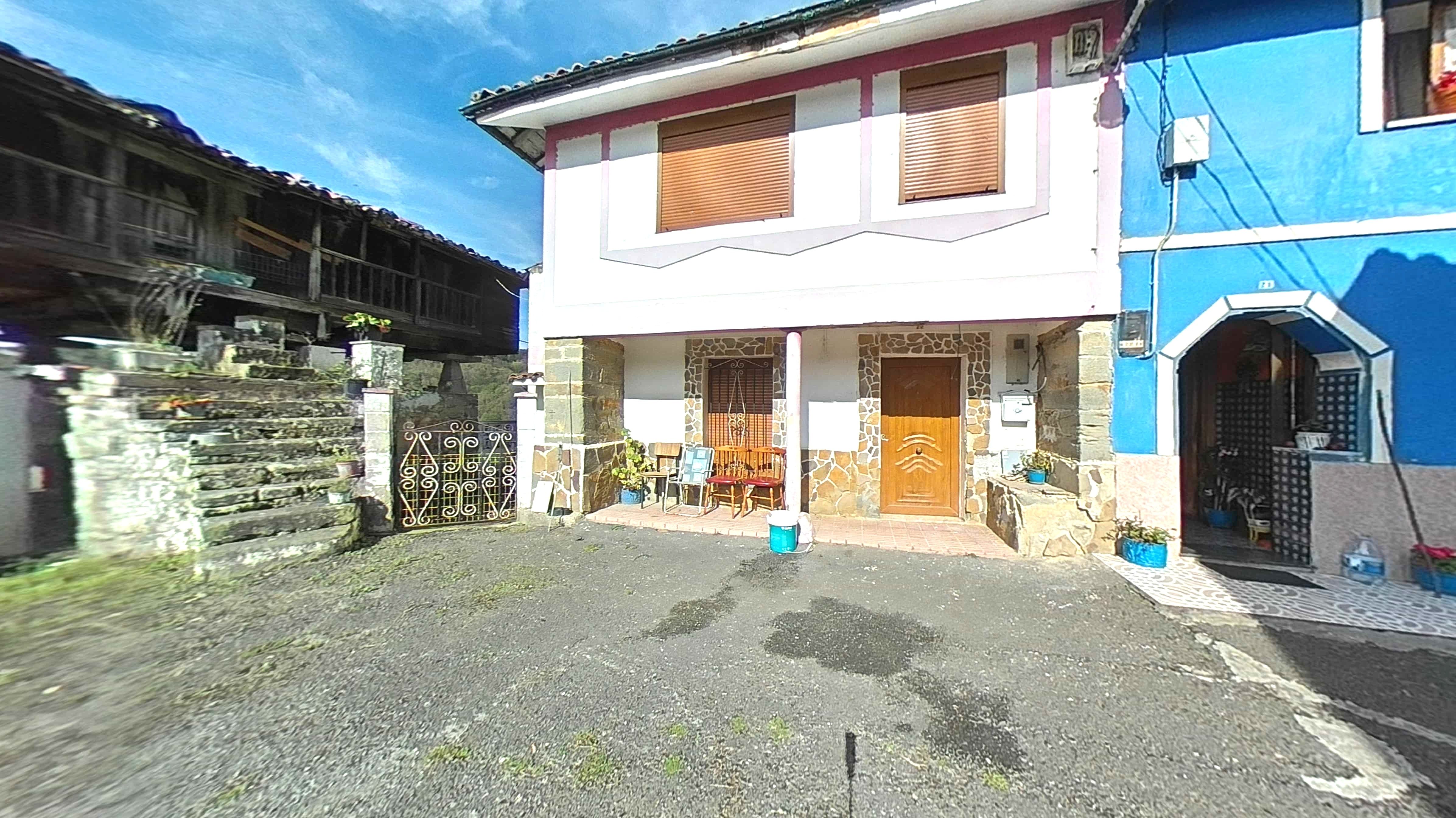 Exterior view of House or chalet for sale in Siero