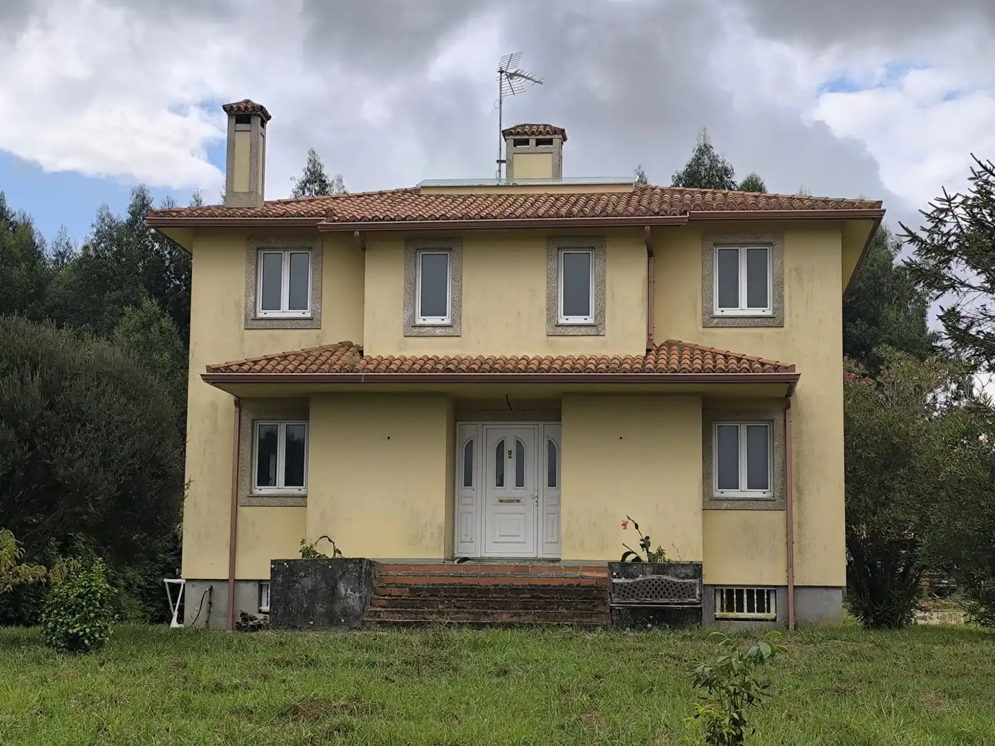 Außenansicht von Haus oder Chalet zum Verkauf in Valdoviño mit Privatgarten und Terrasse