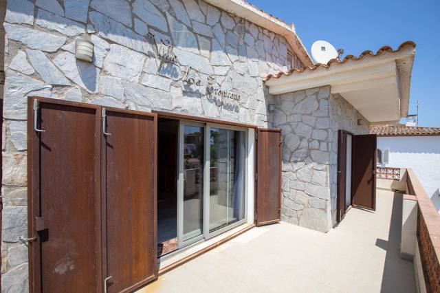 Casa-chalet en Venta en Empúries