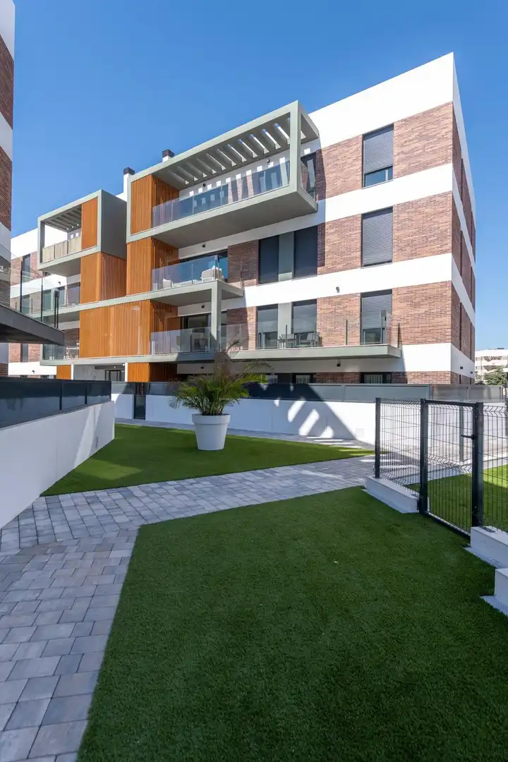 Vista exterior de Planta baixa de lloguer en Sant Joan d'Alacant amb Aire condicionat, Terrassa i Traster