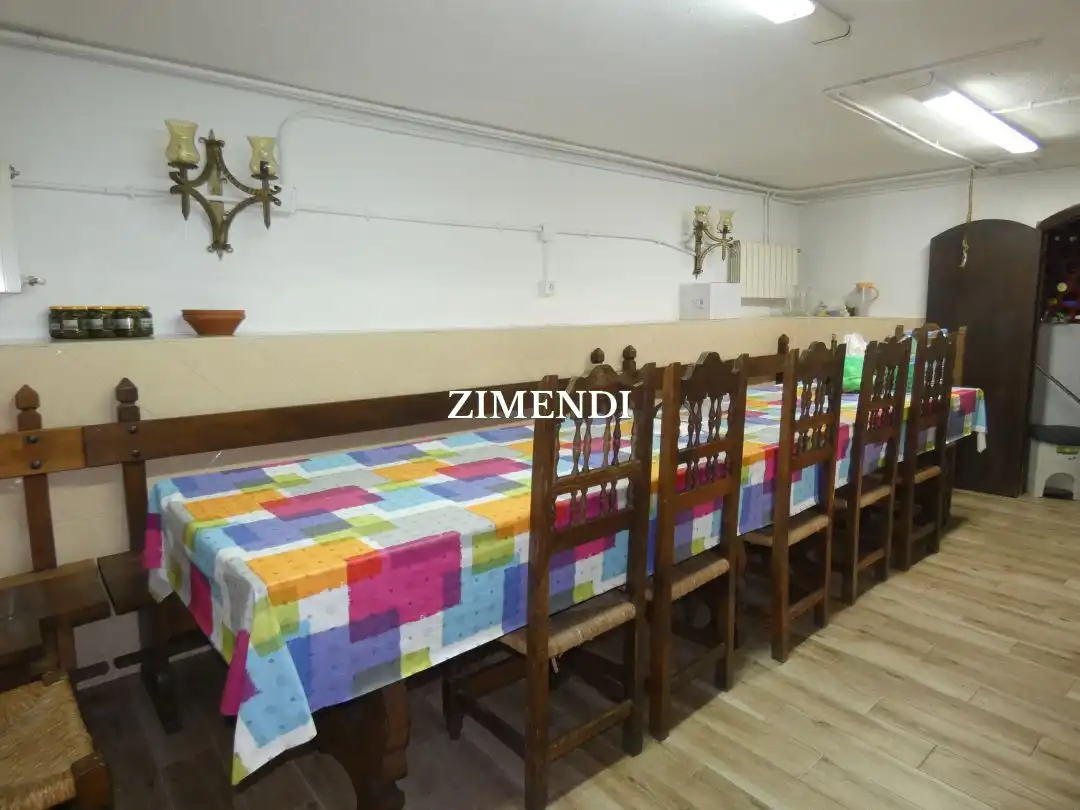 Houses for sale in Albelda de Iregua  with Heating, Terrace and Swimming Pool