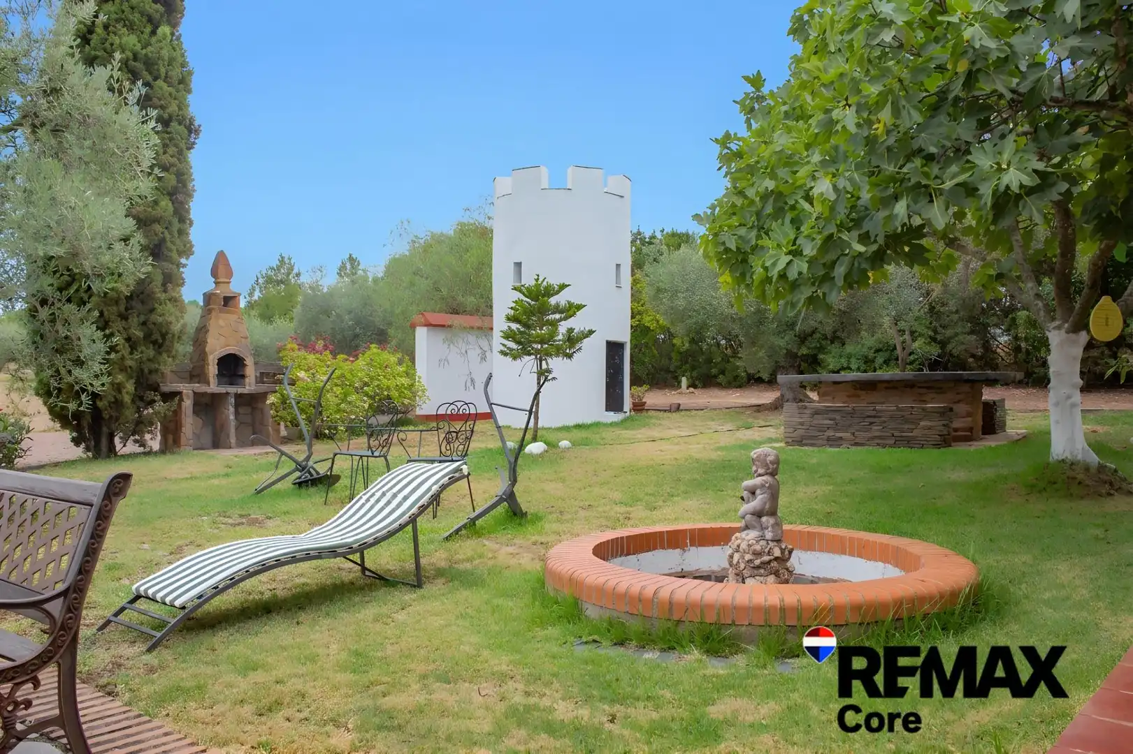 Jardí de Casa o xalet en venda en Puebla de Obando amb Aire condicionat, Calefacció i Jardí privat