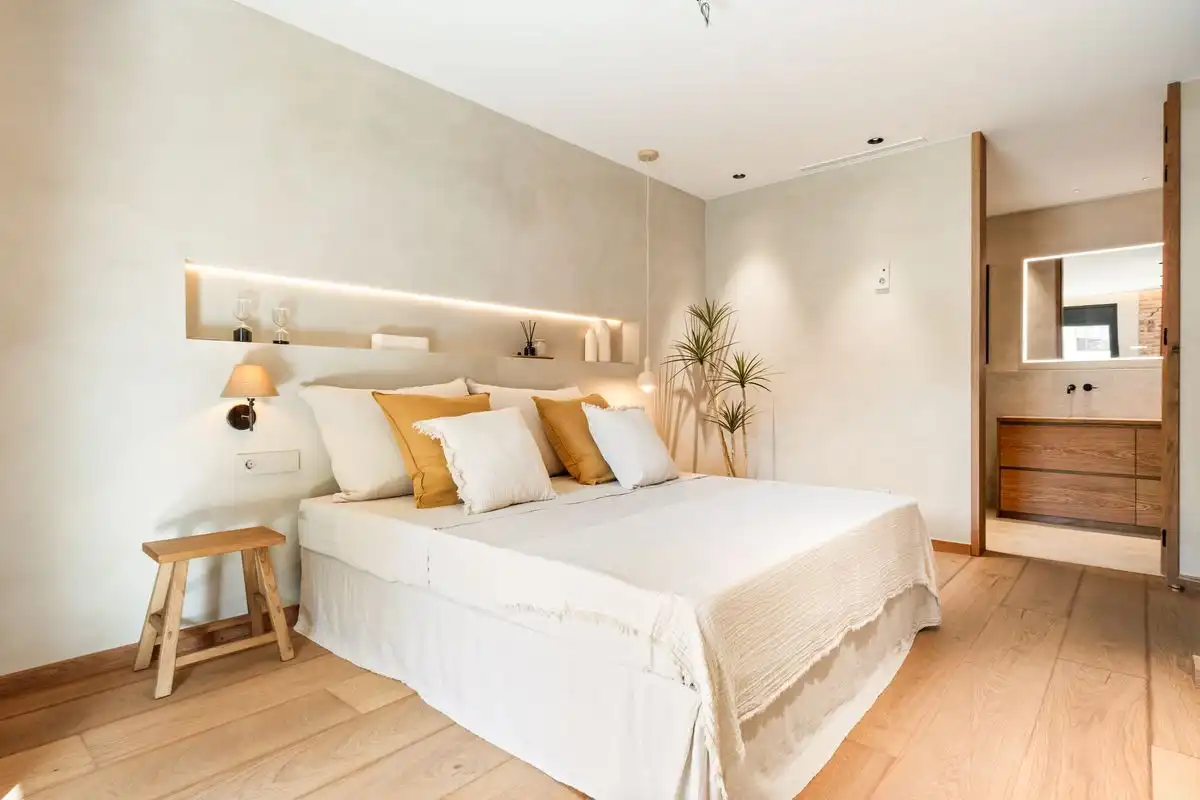 Piso con terraza en venta en Ronda de la Universitat, imagen 23