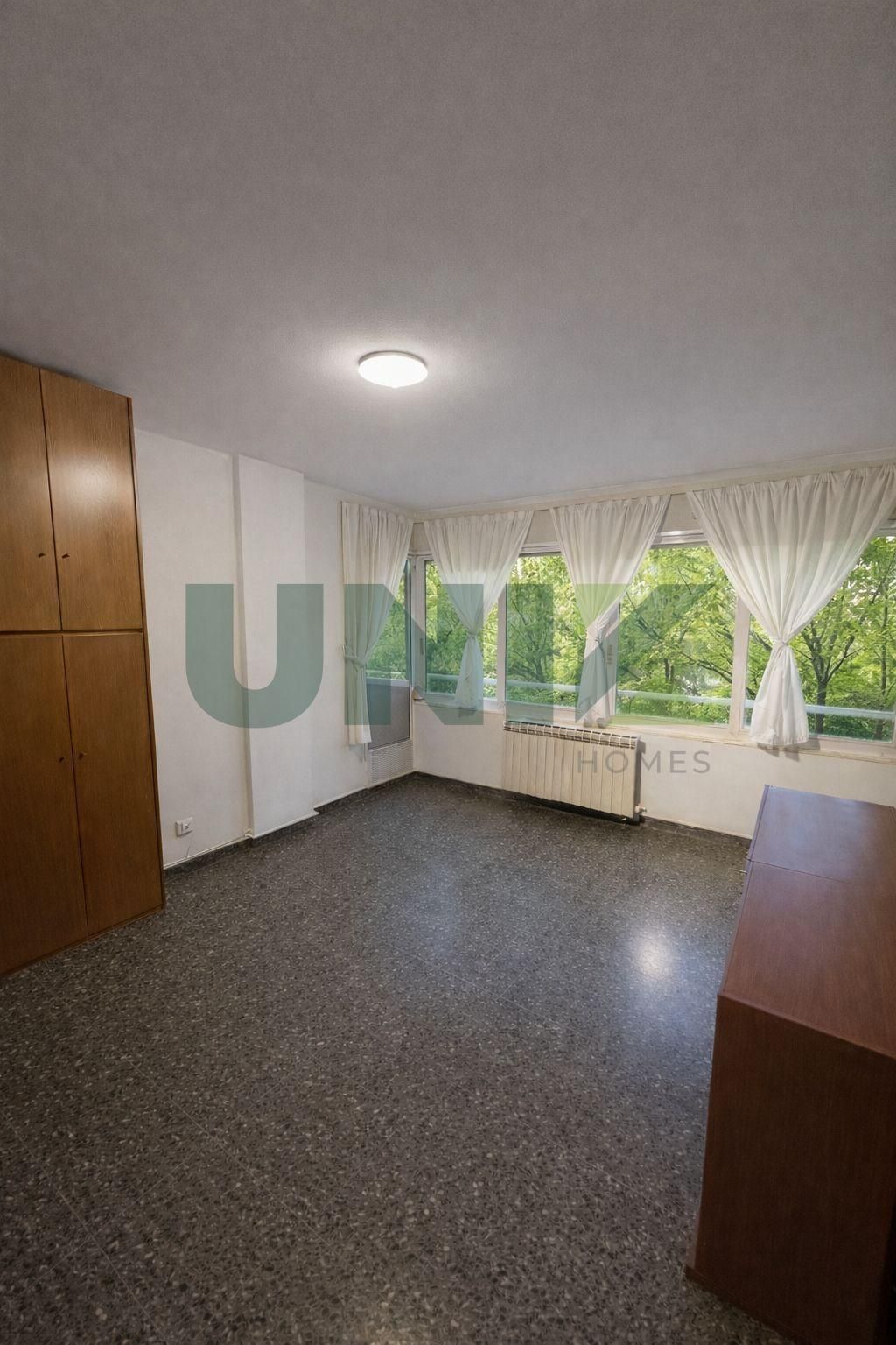 Piso en venta en La Verneda i la Pau