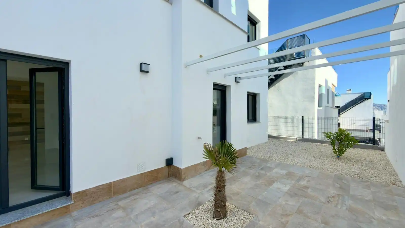 Chalet con terraza en venta en Calle Milan, imagen 15
