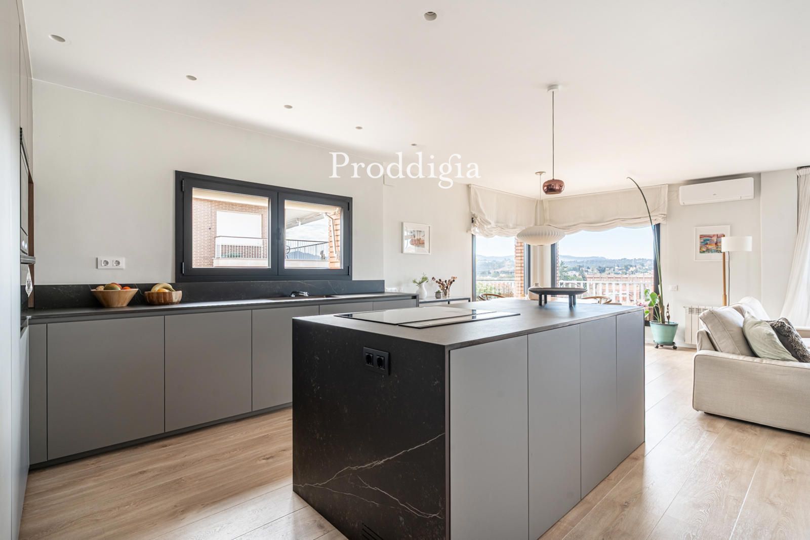 Flat for sale in Rius i Taulet, Sant Domènec