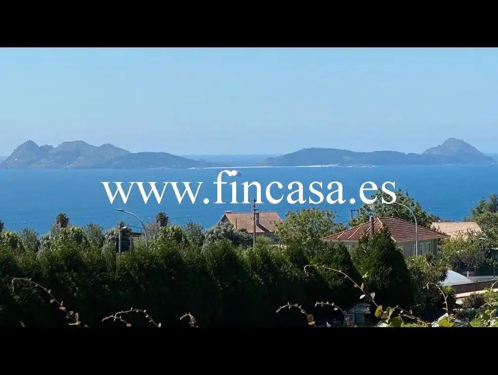 Houses for sale in Nigrán  with Private garden, Parquet flooring and Terrace