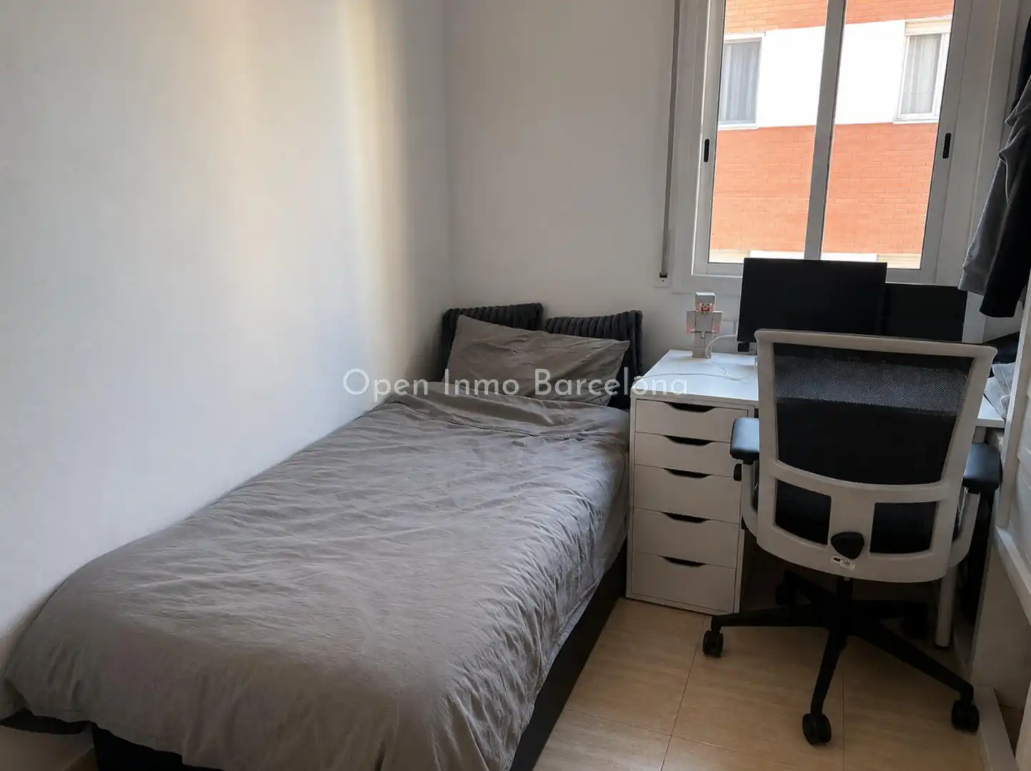 Bedroom of Flat for sale in Vilanova i la Geltrú  with Air Conditioner and Heating