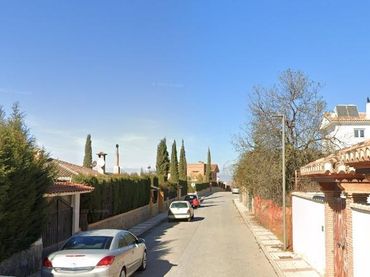 Chalet con piscina en venta en VIA JULIA