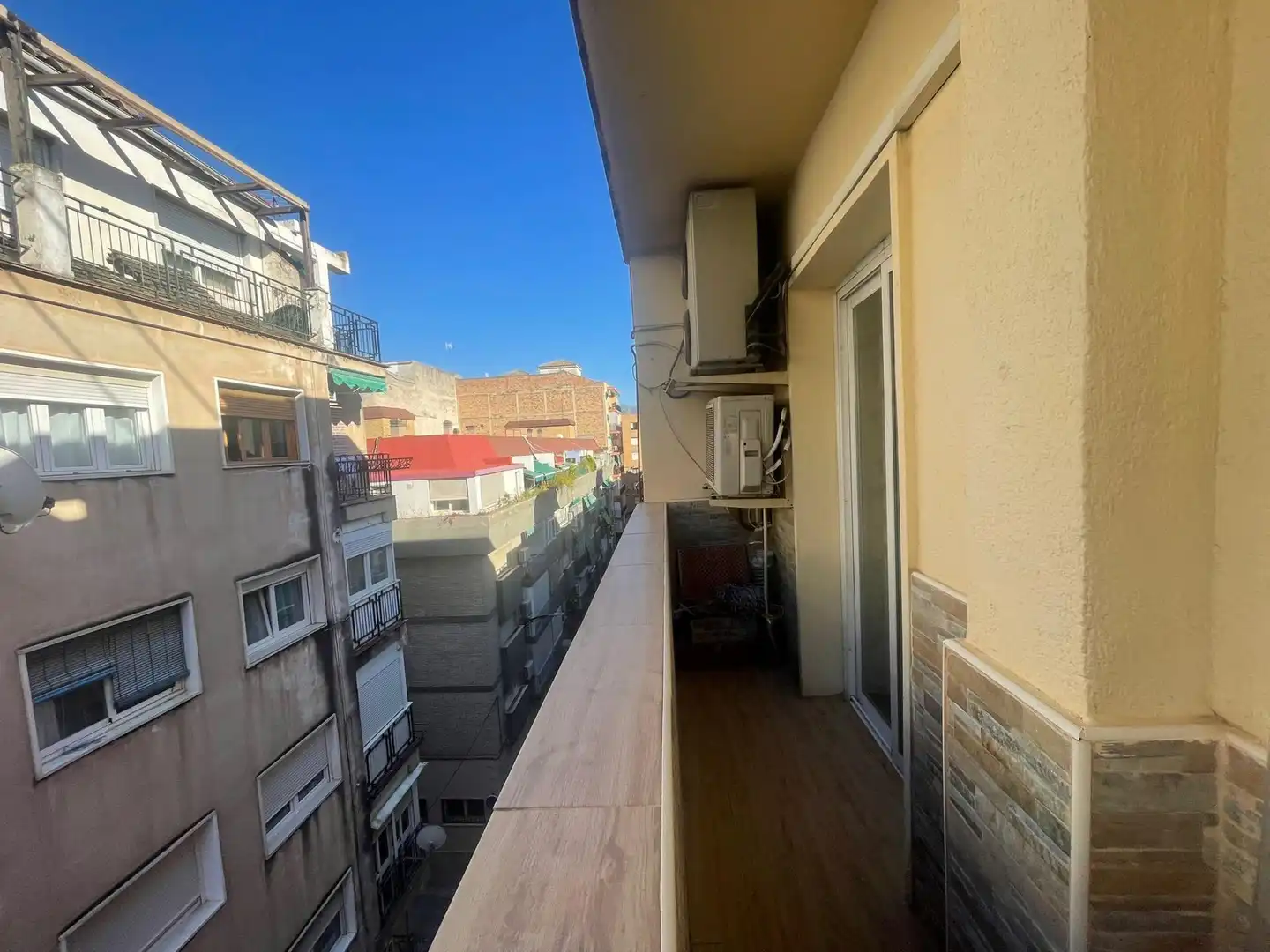 Balcony of Flat for sale in Granada  with Air Conditioner, Heating and Balcony