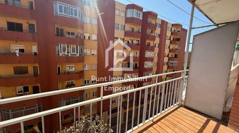 Foto 2 de Pis en venda a Calle Cresques Elies, Parc Bosc - Castell, Figueres