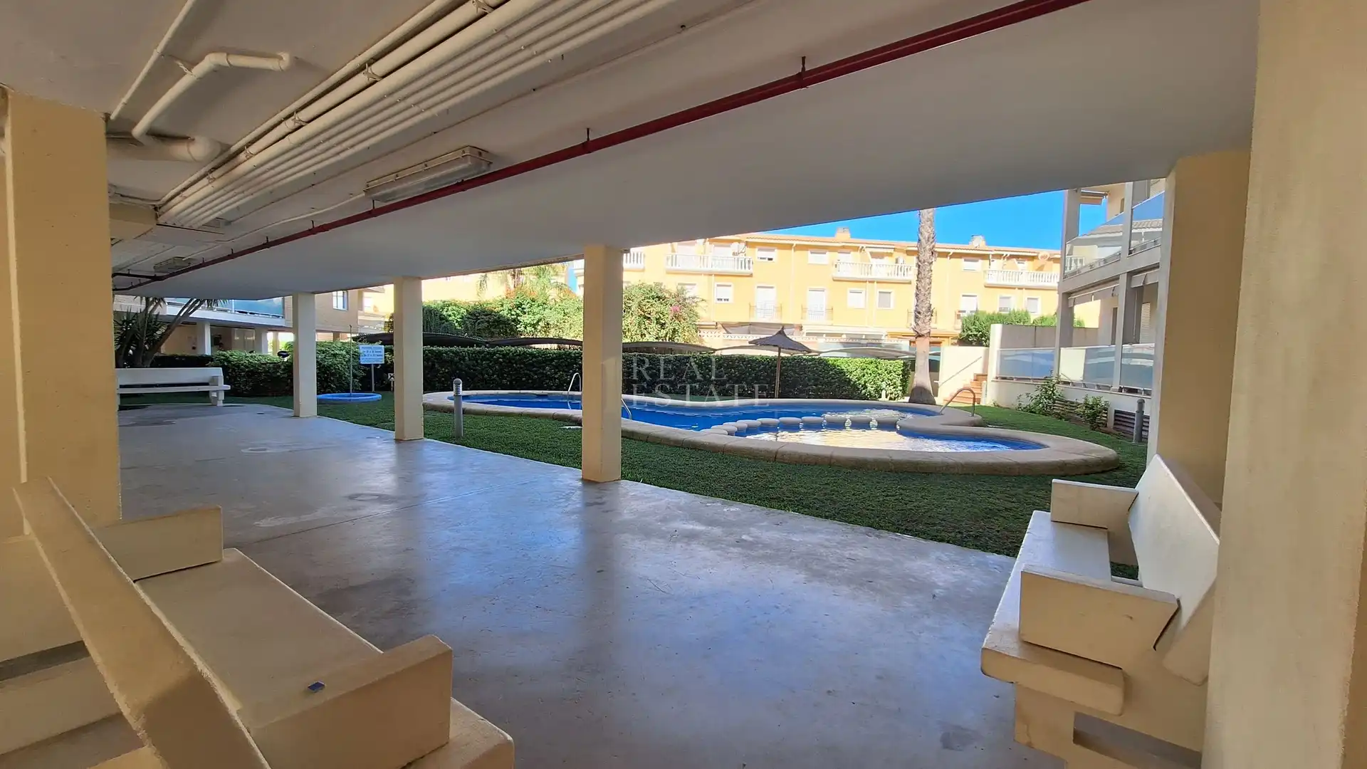 Vista exterior de Piso en venta en Dénia con Aire acondicionado, Calefacción y Trastero