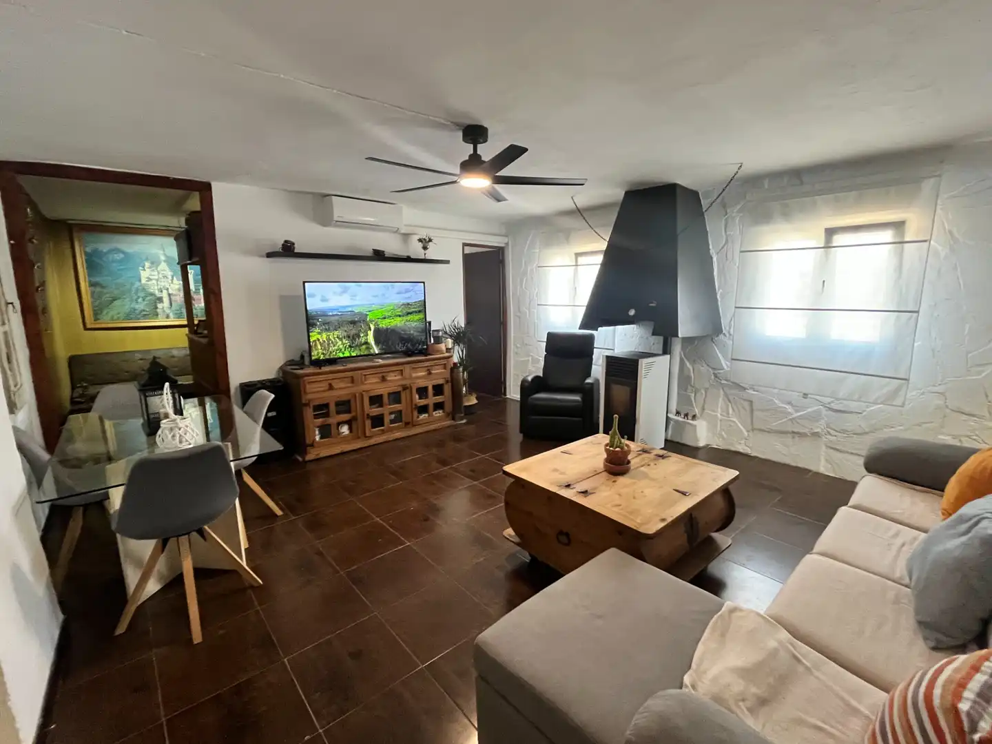Sala de estar de Casa o chalet en venta en Pinseque con Calefacción, Jardín privado y Piscina
