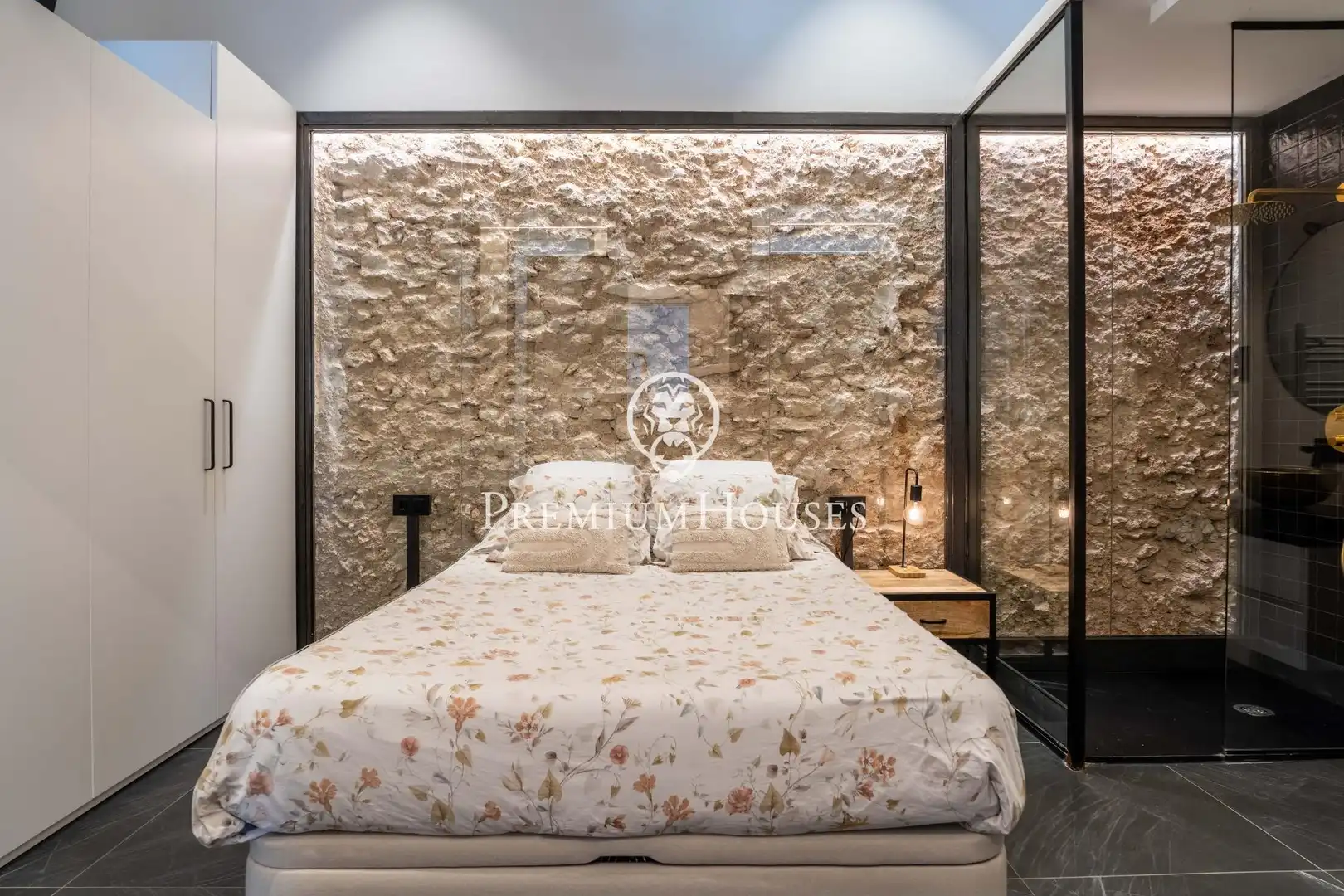 Bedroom of Flat for sale in Vilanova i la Geltrú  with Air Conditioner, Heating and Terrace
